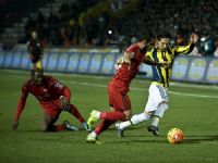 Fenerbahçe Antep'te liderliği bıraktı