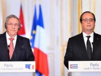 Hollande, Küba'ya ambargonun kaldırılmasını istedi